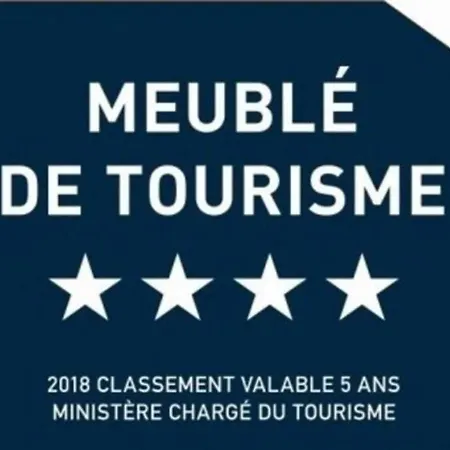 Casa de Férias Mas 19e Entierement Climatise Avec Piscine A Usage Exclusif Roquemaure (Gard)